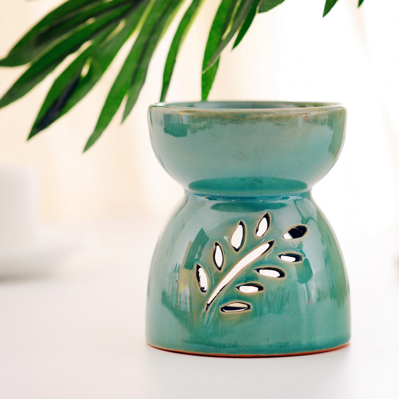 Home Fragrance Oils For Oil Burners - เตาน้ํามันหอมระเหยเซรามิคผู้ถือ Tealight สมาธิน้ําหอมบ้านห้องนั่งเล่นตกแต่งห้องนอน