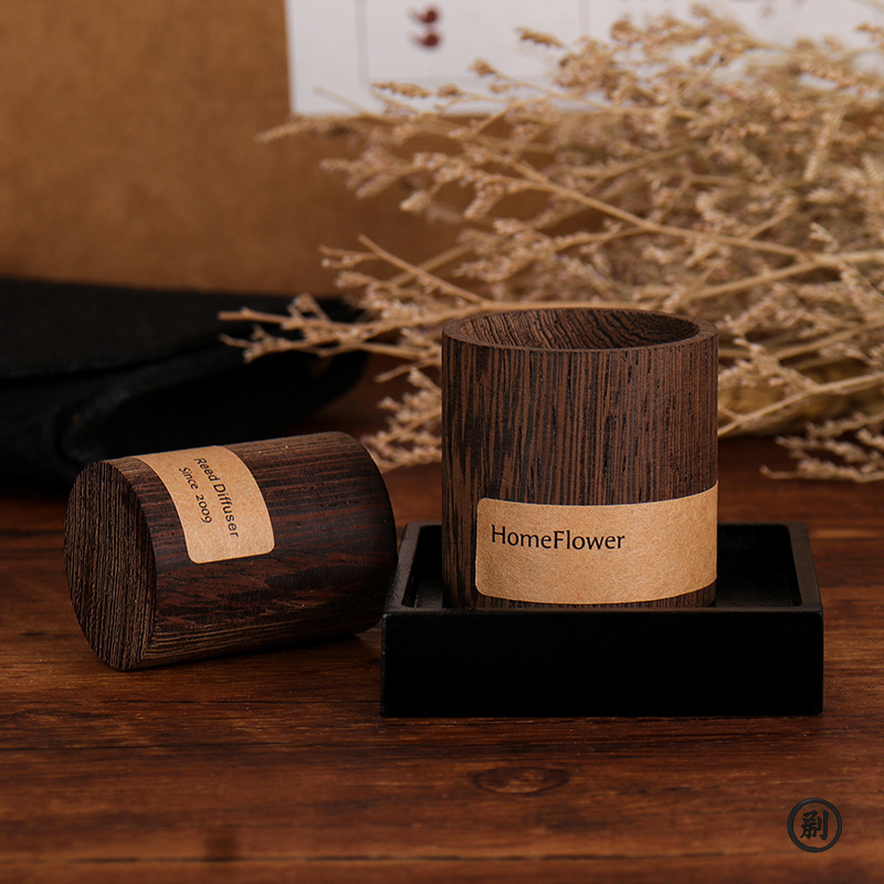 เครื่องกระจายกลิ่นหอมแบล็ควอลน - Home Fragrance Tool บทวิจารณ์และราคา