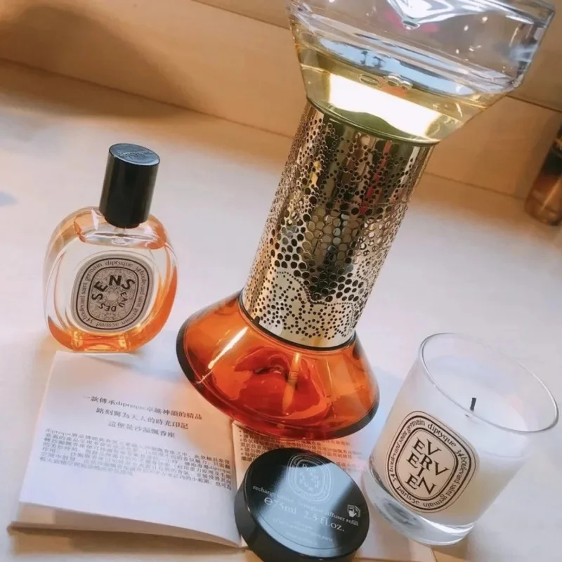 น้ำหอมปรับอากาศ Diptyque Hourg - Home Fragrance Lavender บทวิจารณ์และราคา
