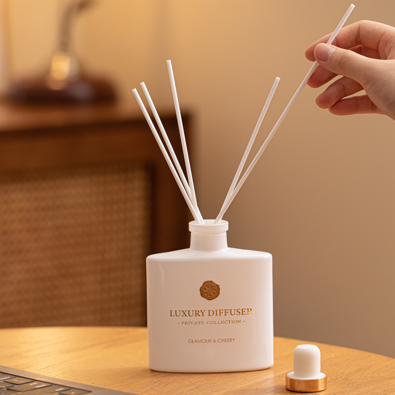 ชุดของขวัญก้านไม้หอมปรับอากาศแ - Home Fragrance Glade บทวิจารณ์และราคา